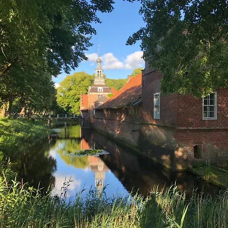 Seerrobbe Holiday home Hage